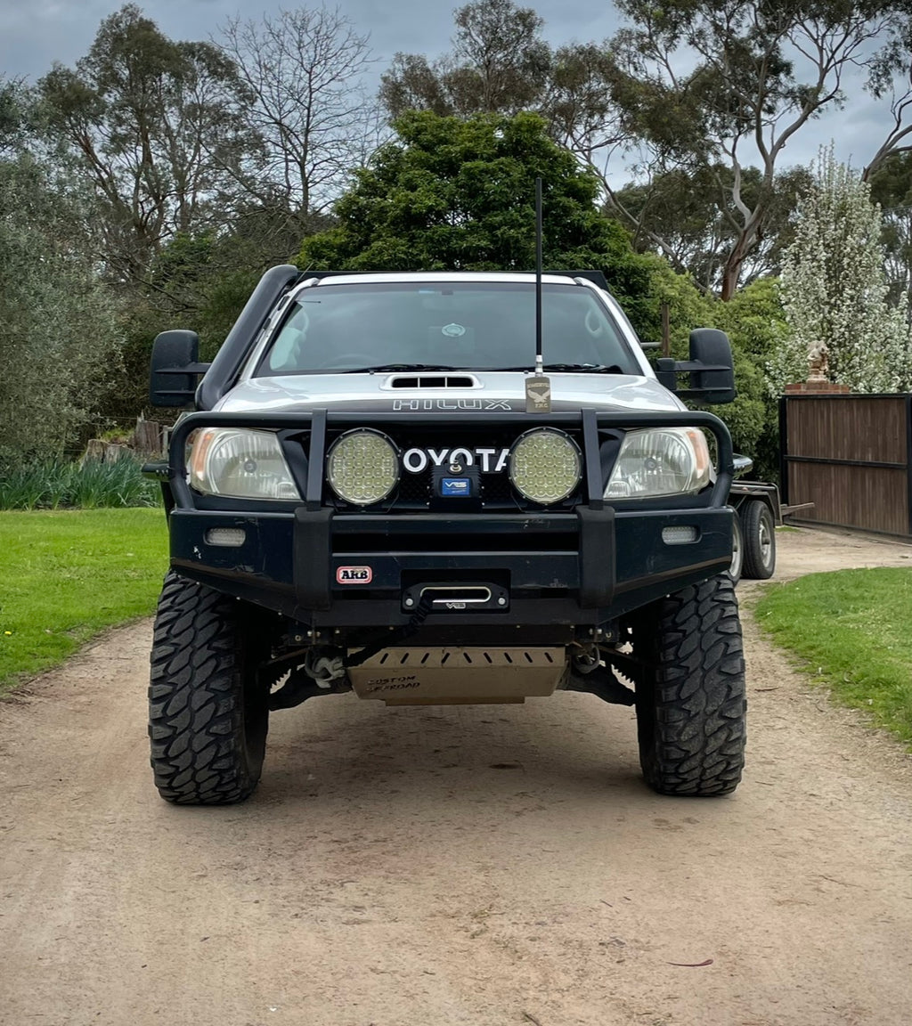 Toyota Hilux N70 Grill
